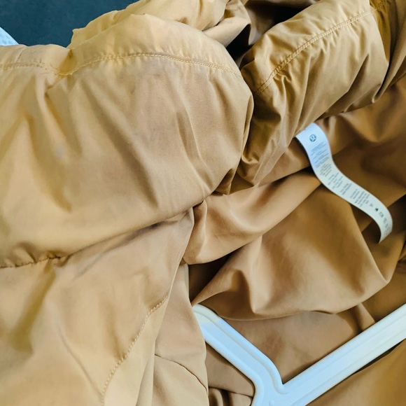 Lululemon Wunder Puff Jacket - Picture 13 of 14